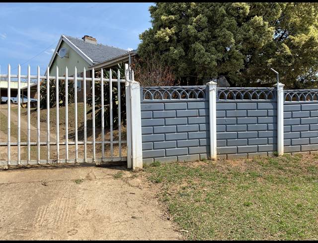 3 BEDROOM HOUSE RENTED IN NAPIERVILLE